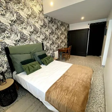 בית נופש Agreable Maison De Avec Patio