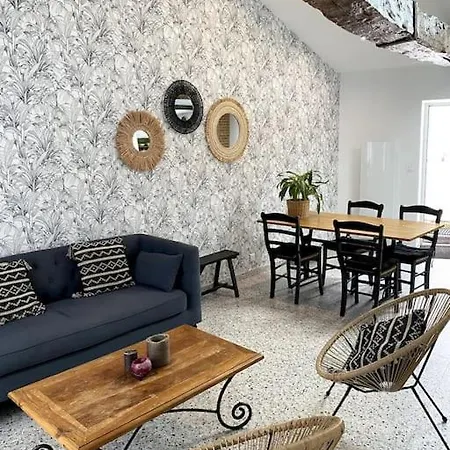 Agreable Maison De Avec Patio