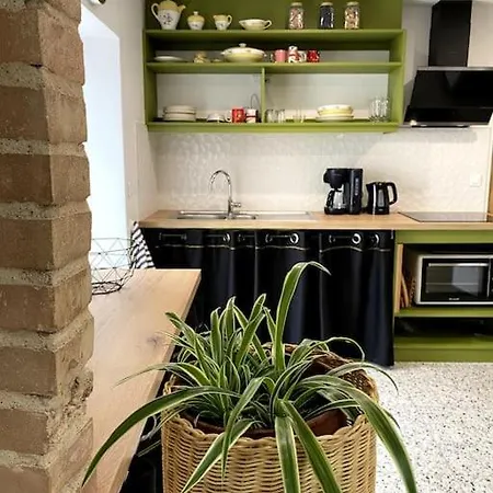 בית נופש Agreable Maison De Avec Patio *